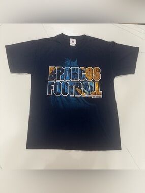 Vintage Denver Broncos Football T Shirt NFL Horse Graphic Black Med